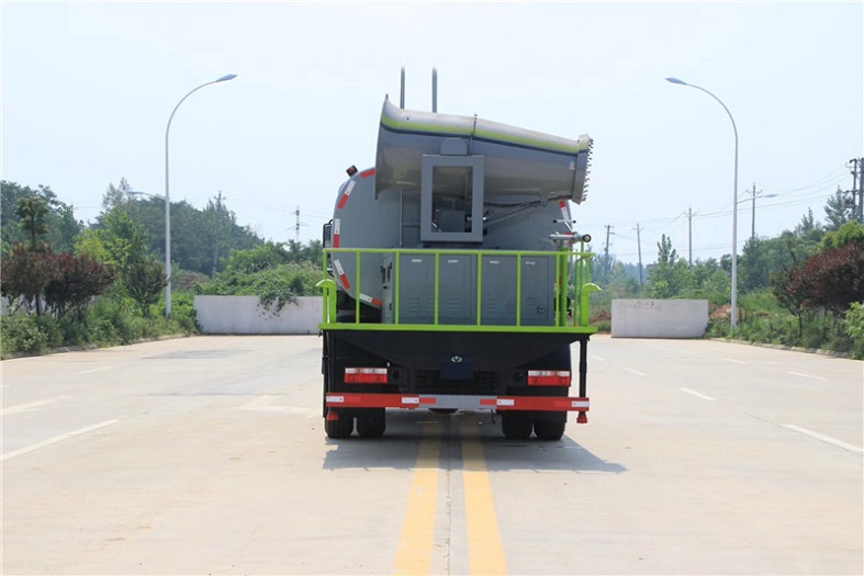 東風D9國六10噸圓罐多功能抑塵車